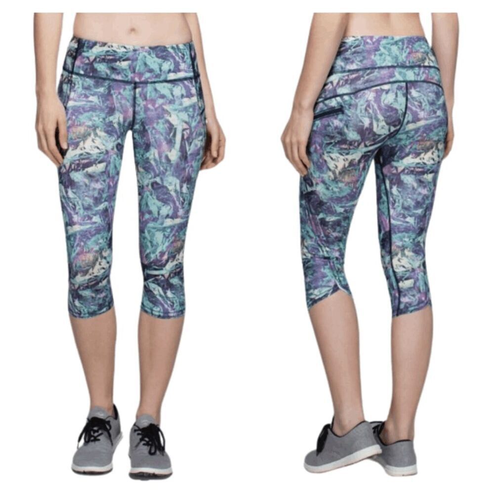 LULULEMON ATHLETICA Top Speed Crop in Iridescent Multi Size 6